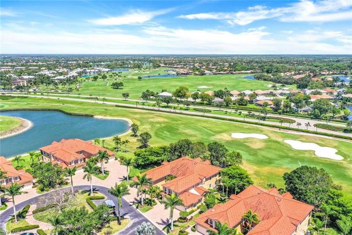 8637 Champions PT # 901, NAPLES FL 34113