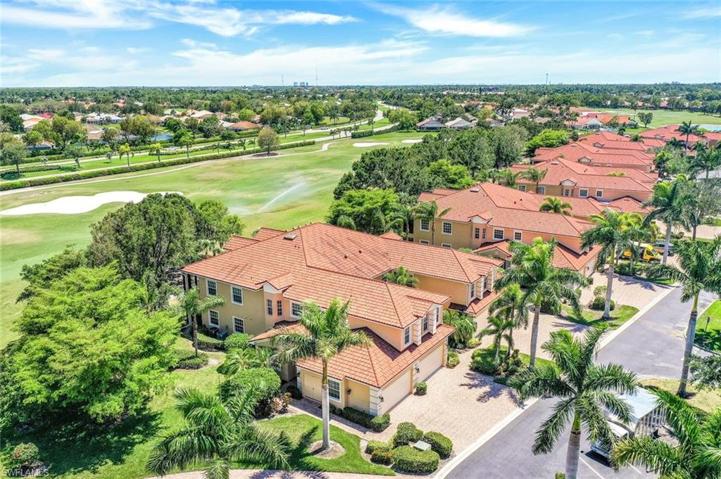 8637 Champions PT # 901, NAPLES FL 34113