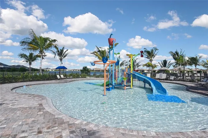 14101  Pine Lodge  LN, Fort Myers, FL 33913