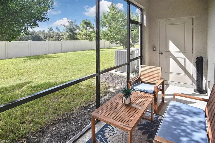 14101  Pine Lodge  LN, Fort Myers, FL 33913