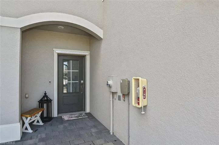 14101  Pine Lodge  LN, Fort Myers, FL 33913