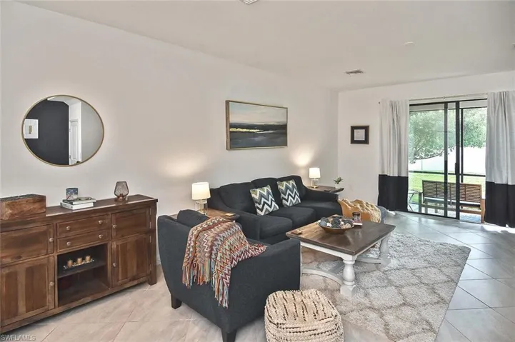 14101  Pine Lodge  LN, Fort Myers, FL 33913