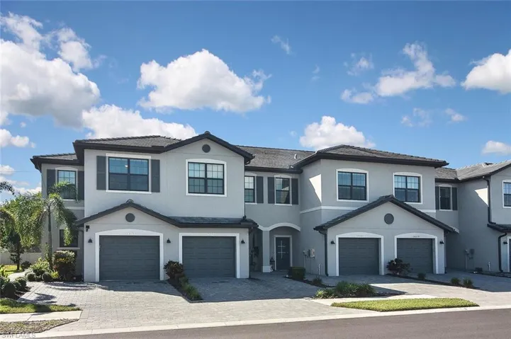 14101  Pine Lodge  LN, Fort Myers, FL 33913