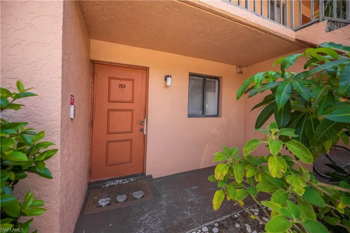 2700 Park Windsor Dr 713, Fort Myers, Florida 33901