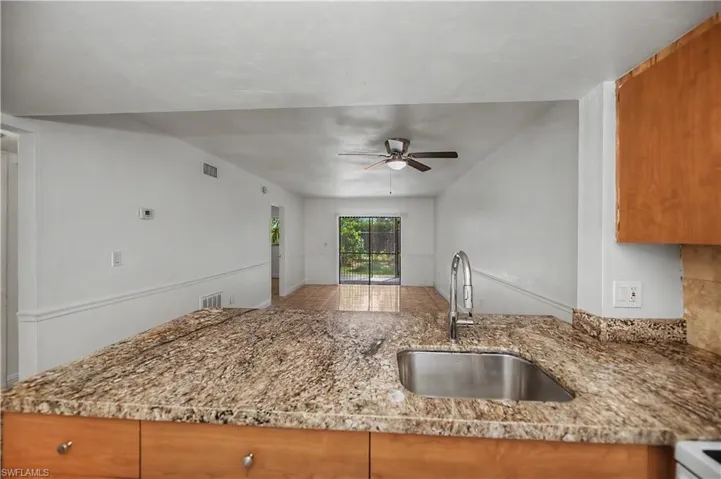 2700 Park Windsor Dr 713, Fort Myers, Florida 33901
