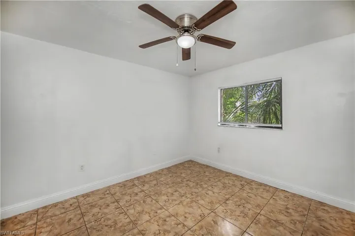 2700 Park Windsor Dr 713, Fort Myers, Florida 33901