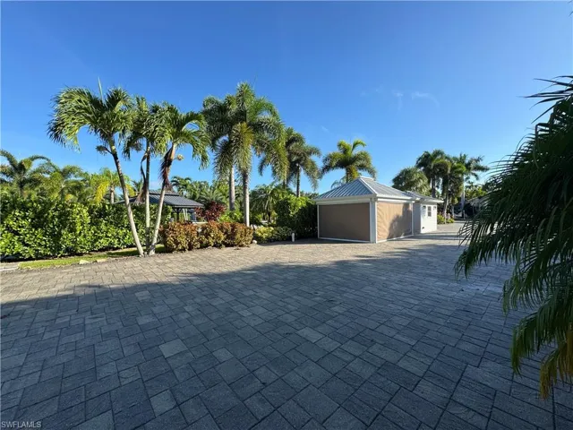 5574  Brightwood  DR, Fort Myers, FL 33905