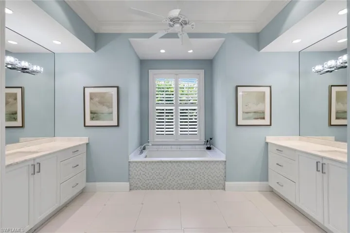 524 Turtle Hatch Ln, Naples, Florida 34103