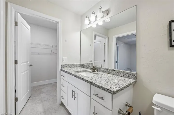 17327 Birchwood Ln, Fort Myers, Florida 33908