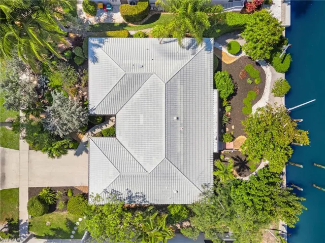 751 Orchid Ct, Marco Island, Florida 34145