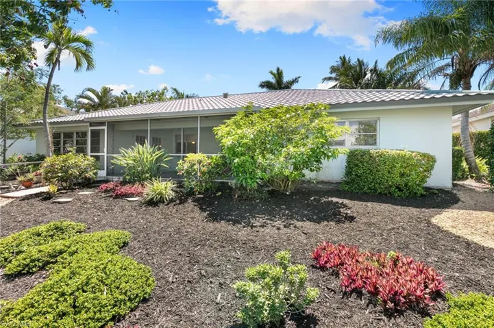 751 Orchid Ct, Marco Island, Florida 34145