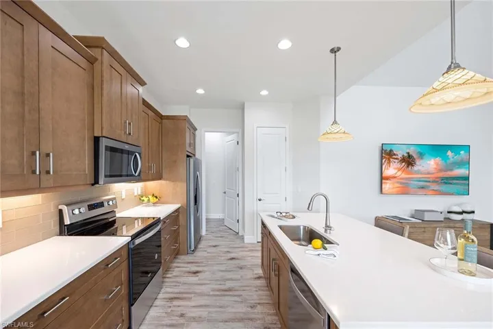 7018 Saona Ct, Naples, Florida 34113