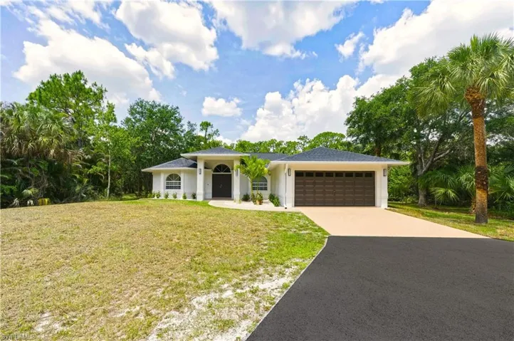 741 9th St Sw, Naples, Florida 34117
