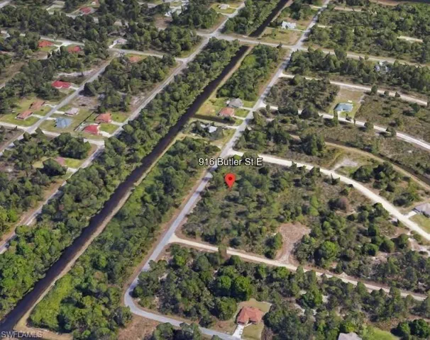 916 Butler St E, Lehigh Acres Fl 33974