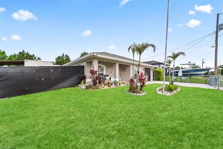 1243 Earnest St E, Lehigh Acres, Florida 33974