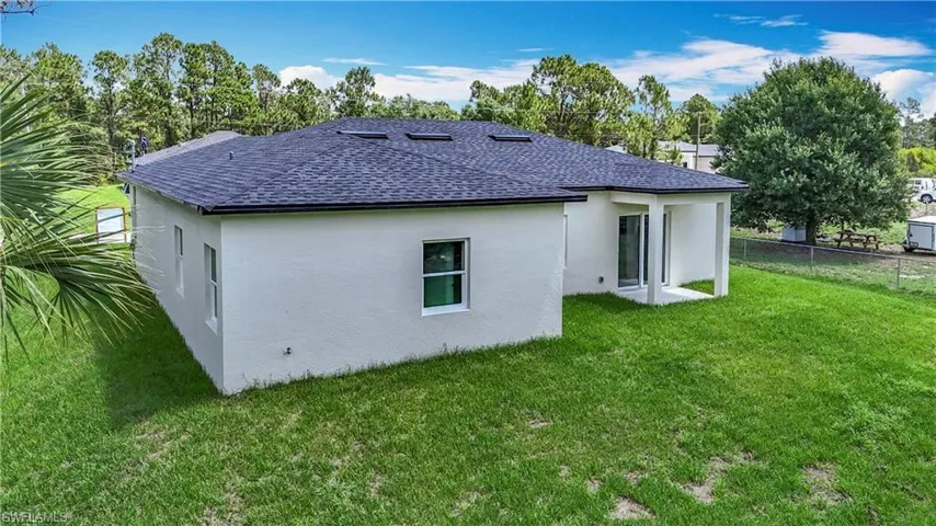 219 Beckley Dr, Lehigh Acres, Florida 33974
