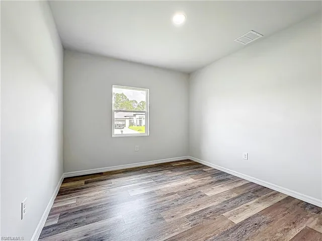 219 Beckley Dr, Lehigh Acres, Florida 33974