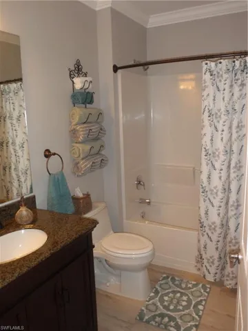 3329 Apple Blossom Dr, Alva, Florida 33920