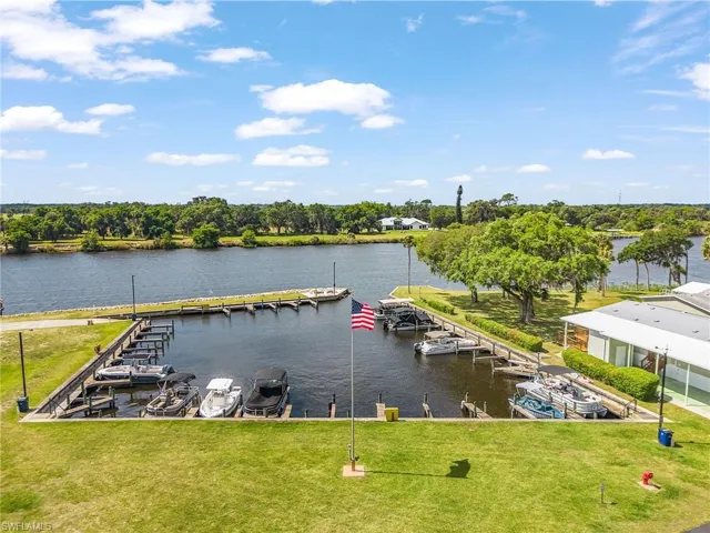 5 Erica St, Alva, Florida 33920