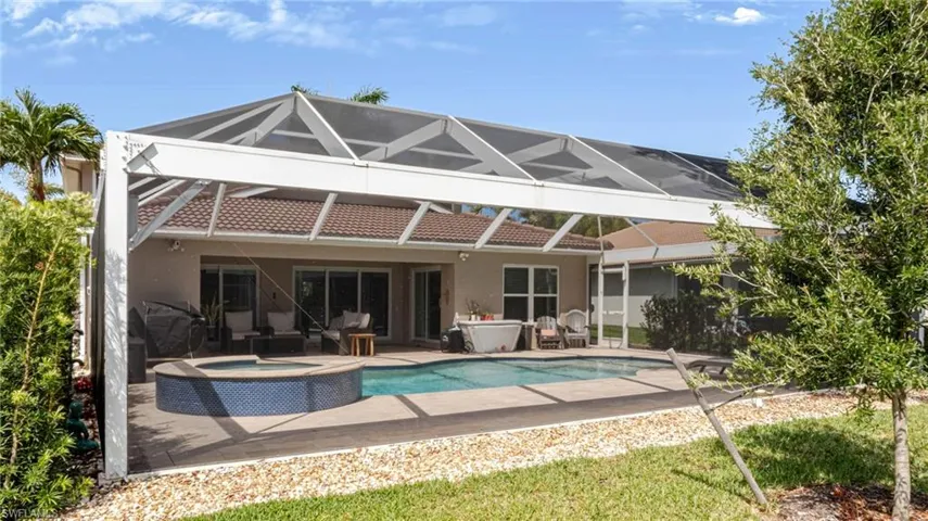 9025 Astonia Way, Estero, Florida 33967