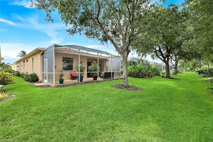 8683 Ibis Cove Cir, Naples, Florida 34119