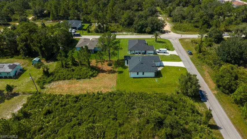 1752 Pine Ave, Lehigh Acres, Florida 33972