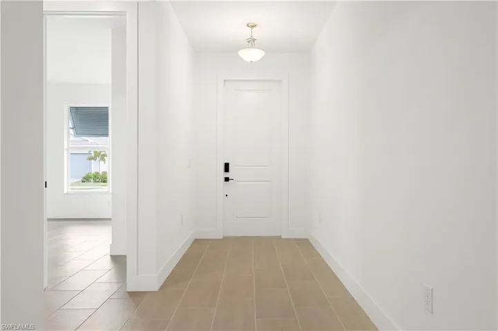 8775  Oceana  WAY, Naples, FL 34114