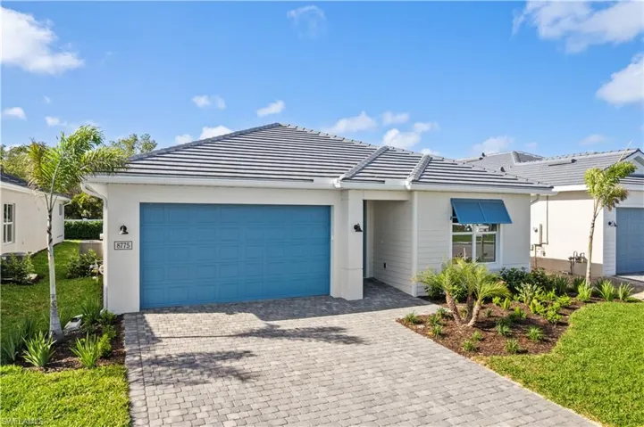 8775  Oceana  WAY, Naples, FL 34114