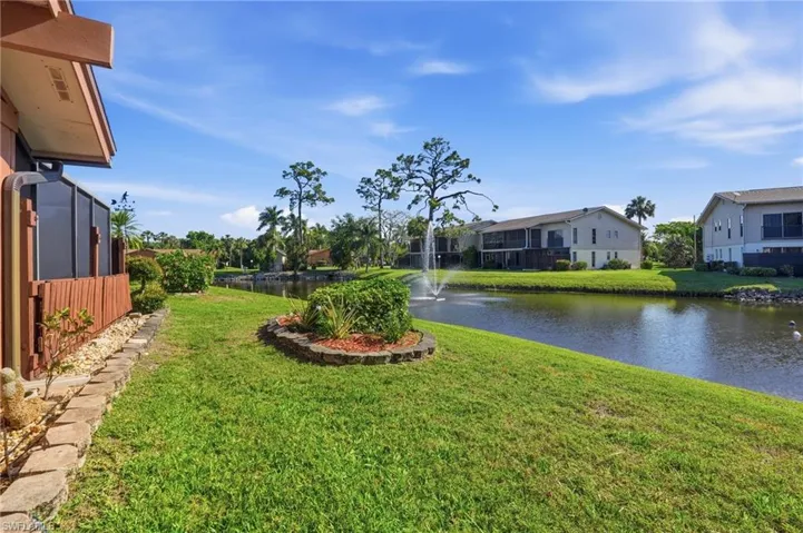 5692  Foxlake  DR, North Fort Myers, FL 33917