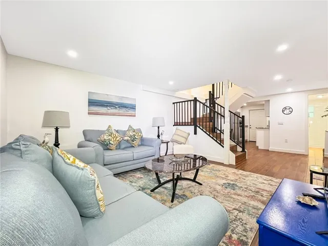 219 Delmar is move in ready just bring Clothes and food
