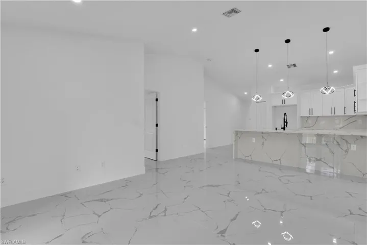 Quartz counters kitchen unit 1