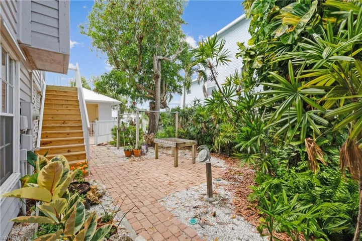 7243 Heaven Ln, Fort Myers Fl 33908