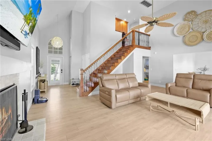 7243 Heaven Ln, Fort Myers Fl 33908