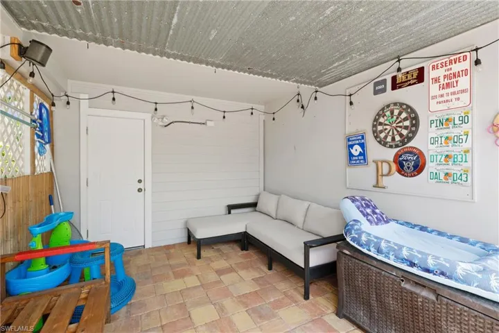 7243 Heaven Ln, Fort Myers Fl 33908