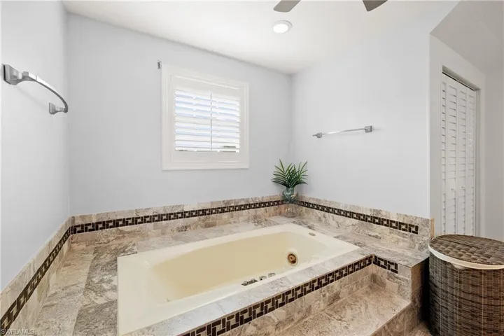 7243 Heaven Ln, Fort Myers Fl 33908