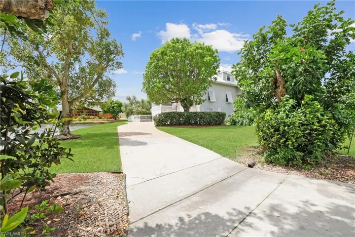 7243 Heaven Ln, Fort Myers Fl 33908
