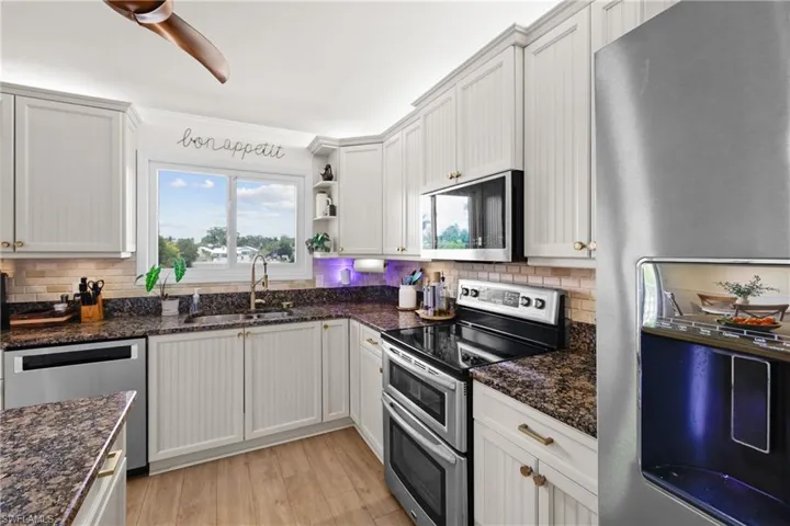 7243 Heaven Ln, Fort Myers Fl 33908