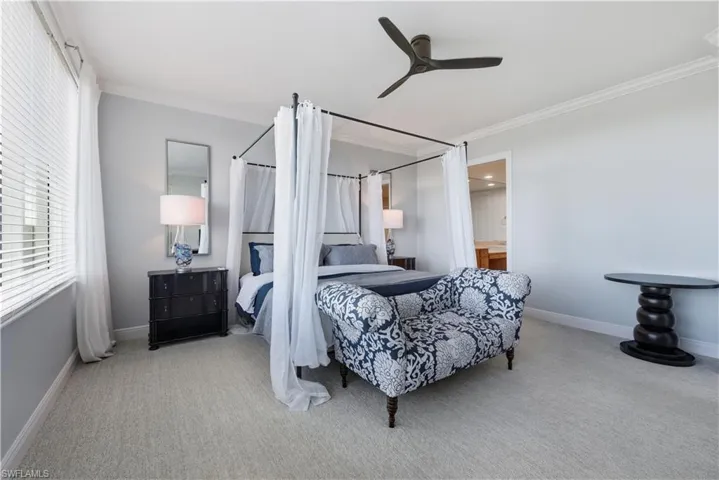275  Indies  WAY, Naples, FL 34110