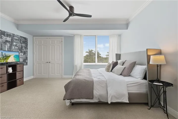 275  Indies  WAY, Naples, FL 34110