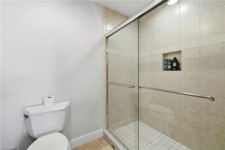 275  Indies  WAY, Naples, FL 34110