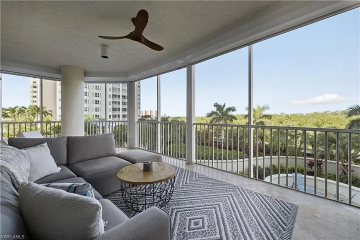275  Indies  WAY, Naples, FL 34110