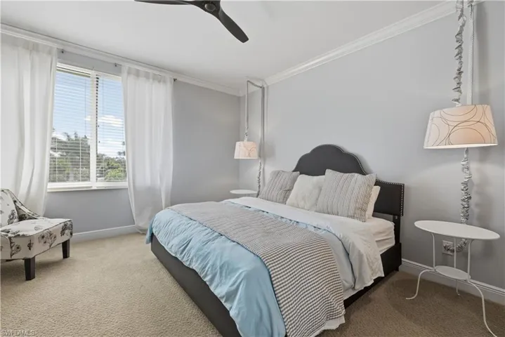 275  Indies  WAY, Naples, FL 34110
