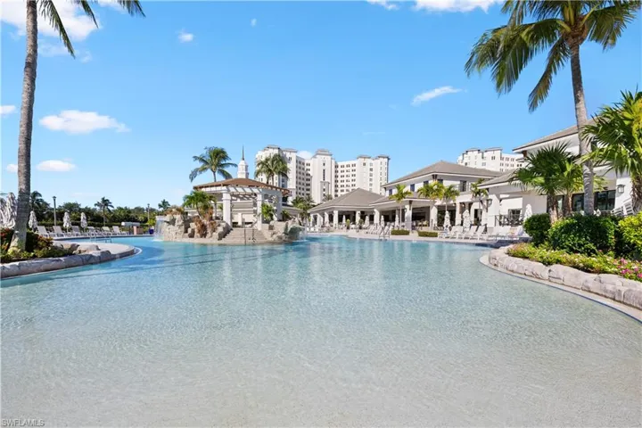 275  Indies  WAY, Naples, FL 34110
