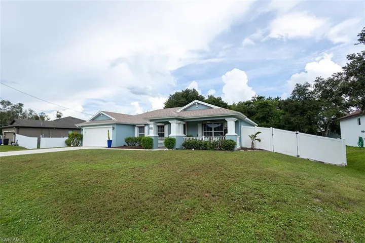 715 Zendor Ave, Fort Myers, Florida 33913