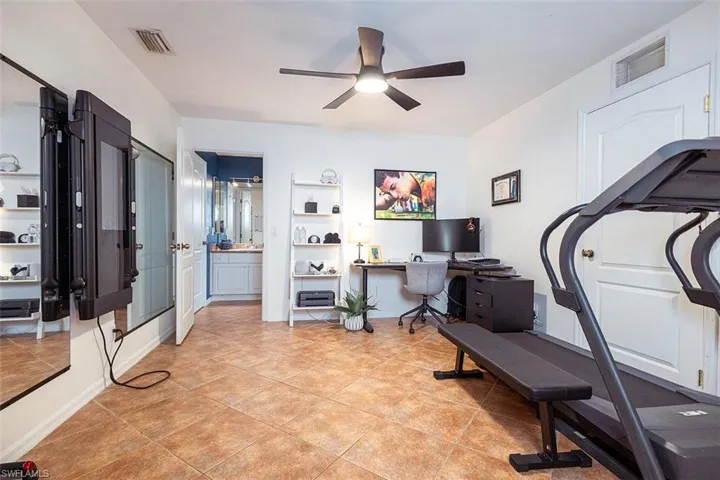 715 Zendor Ave, Fort Myers, Florida 33913