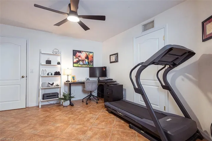 715 Zendor Ave, Fort Myers, Florida 33913