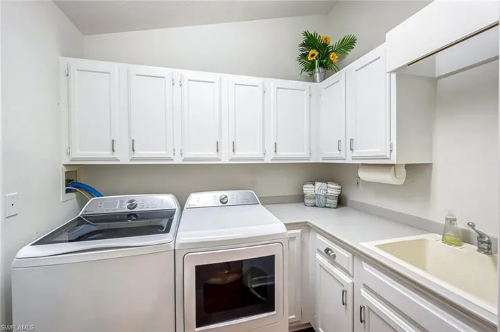 12655 Glen Hollow Dr, Bonita Springs, Florida 34135