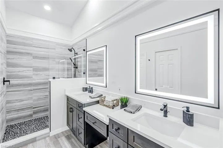 12655 Glen Hollow Dr, Bonita Springs, Florida 34135