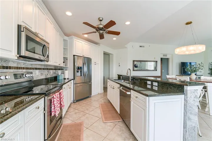 22628 Island Pines Way 1605, Fort Myers Beach, Florida 33931