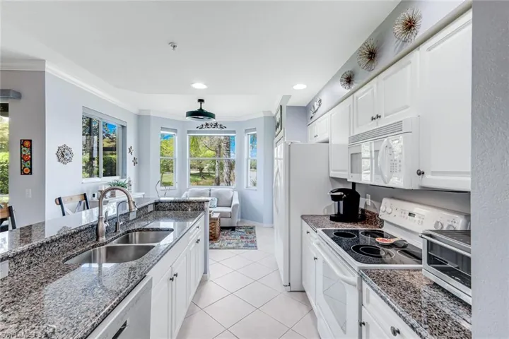 20070  Barletta  LN, Estero, FL 33928